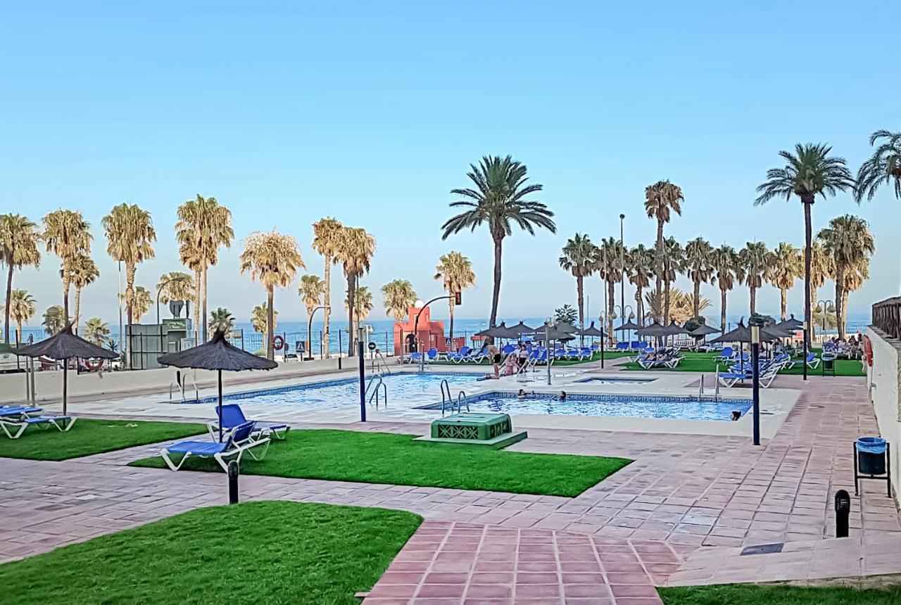Bhost - Torrealmadena Lägenhet Benalmádena Exteriör bild